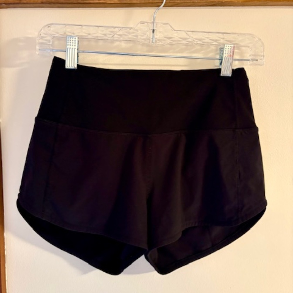 Lululemon Speed Up Short 4" Black Size 2 Built-In Liner Zip Pocket
